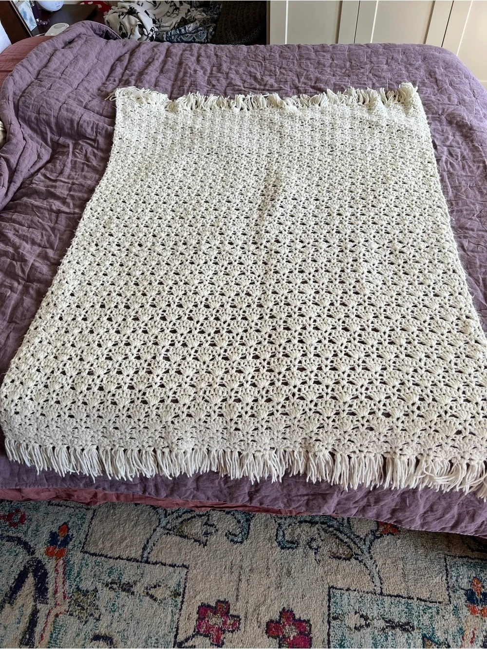 Vintage Handmade Cream Crochet Shell Stitch Throw Blanket with Fringe