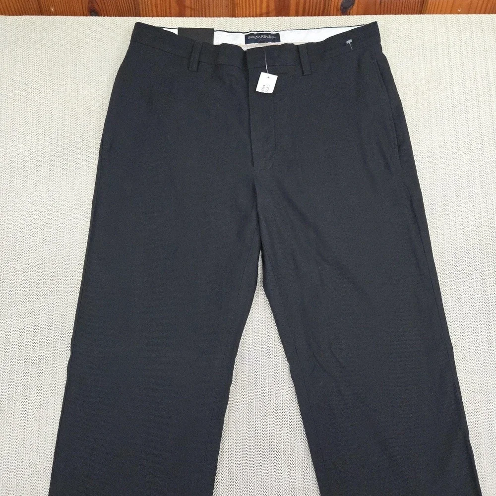 Banana Republic Pants Mens 33x33 Black Corduroy Chino‎ Flat Front Casual