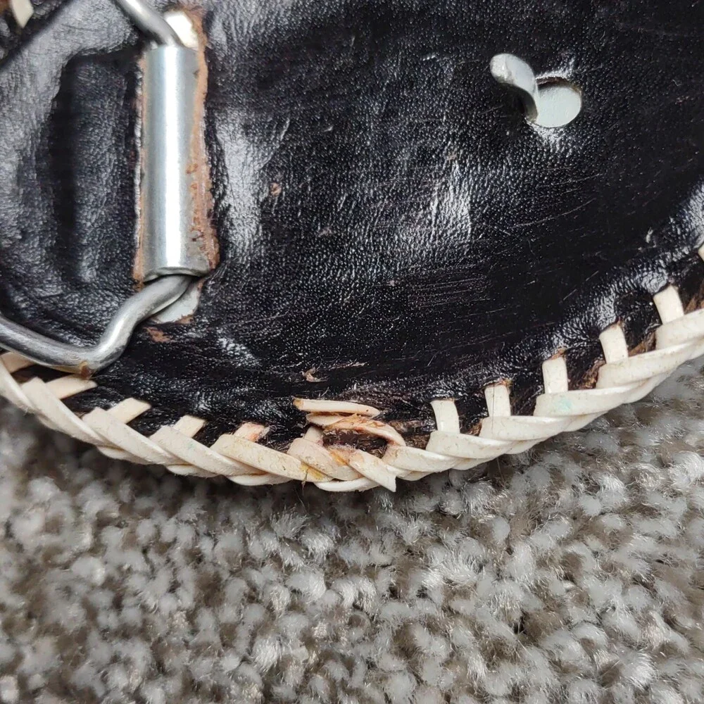 Unbranded leather eagle