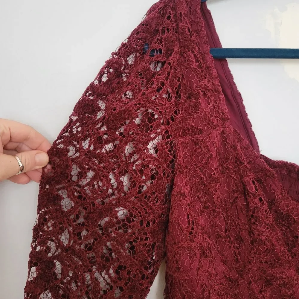 Anthropologie sweetheart lace