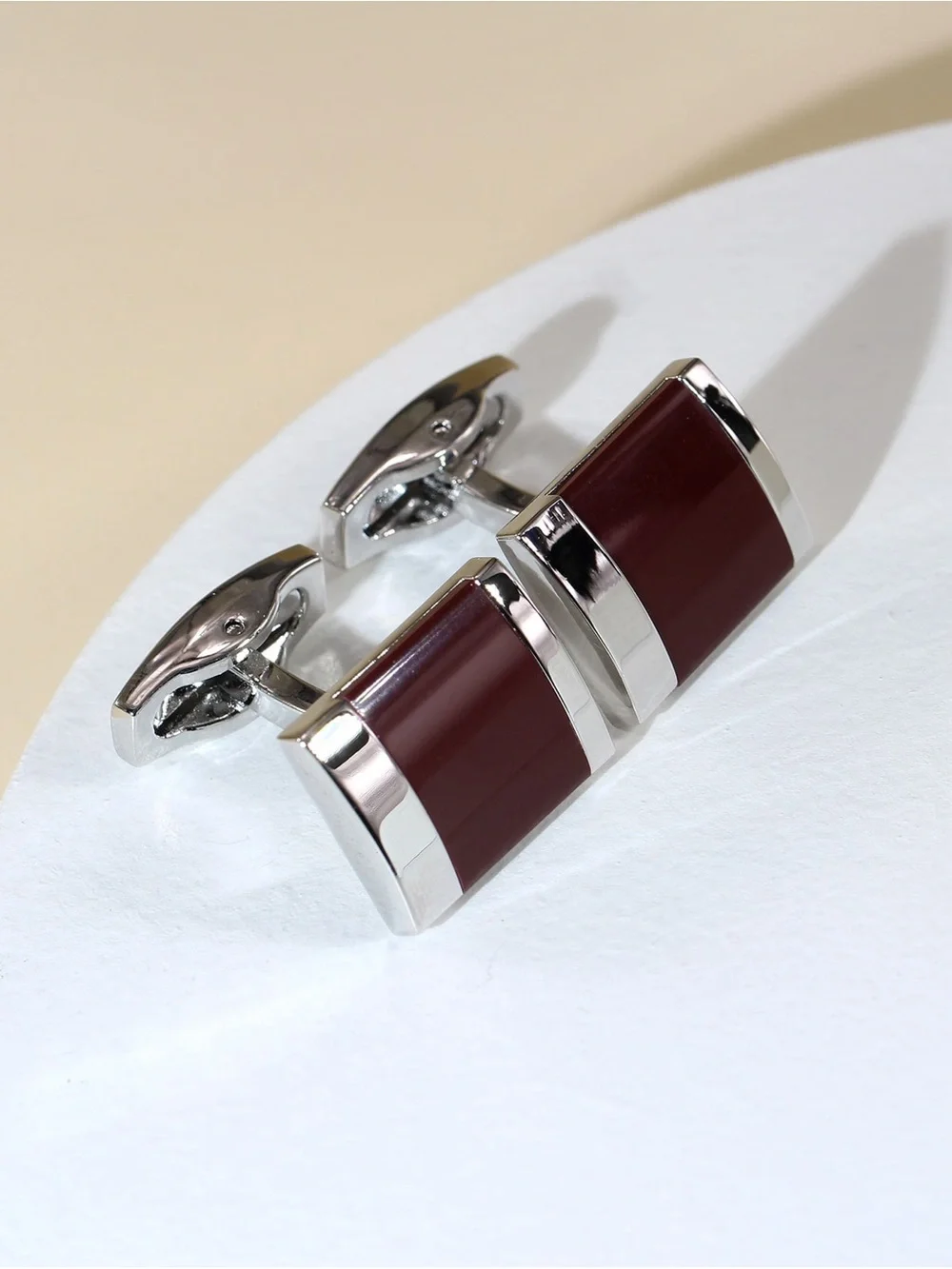 N/A polished silver