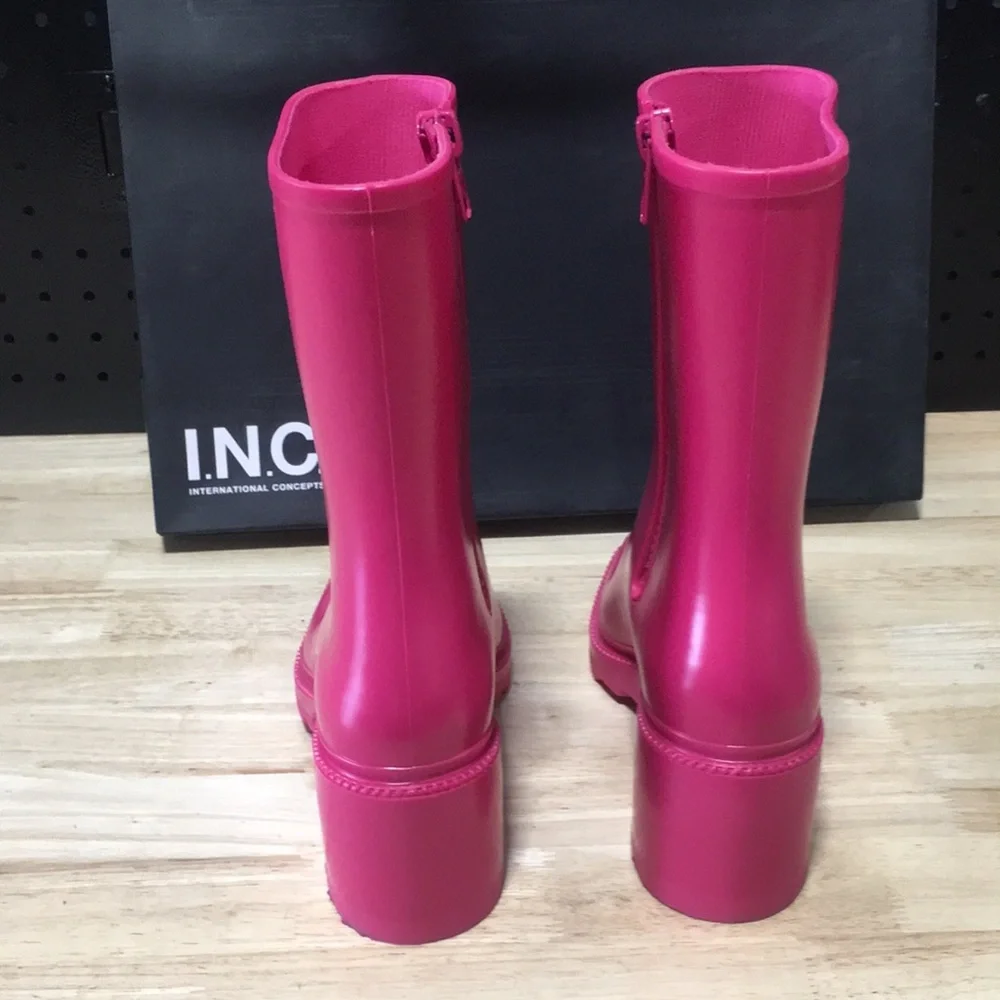INC International Concepts stylish pink