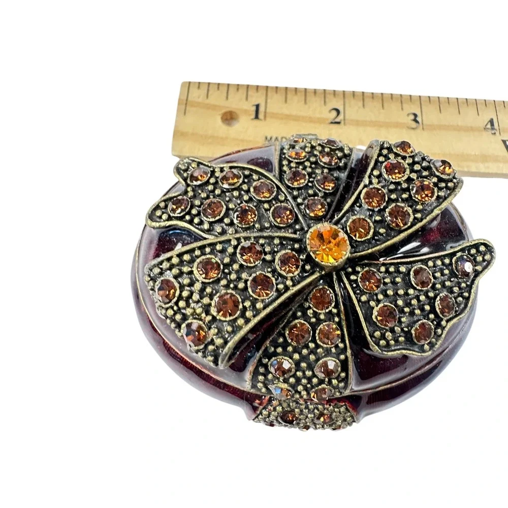 N/A elegant trinket