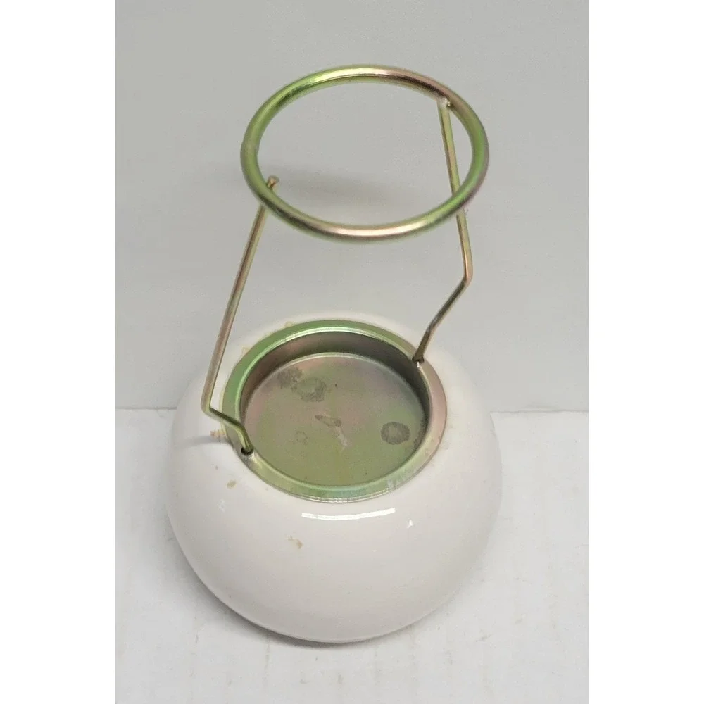 Unbranded vintage ceramic