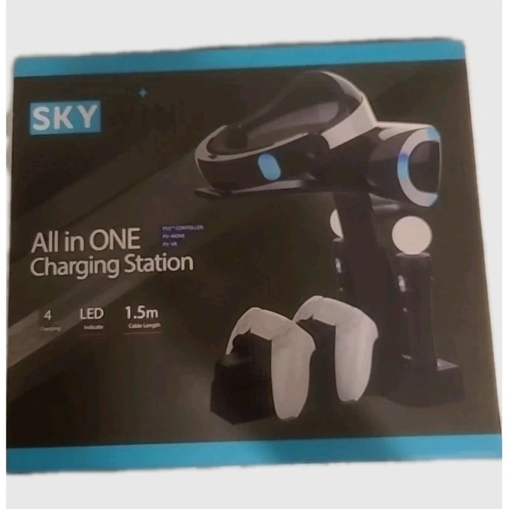 Skywin‎ All-in-One Dock Charging Station & Stand for PS5 Controllers & PS Move