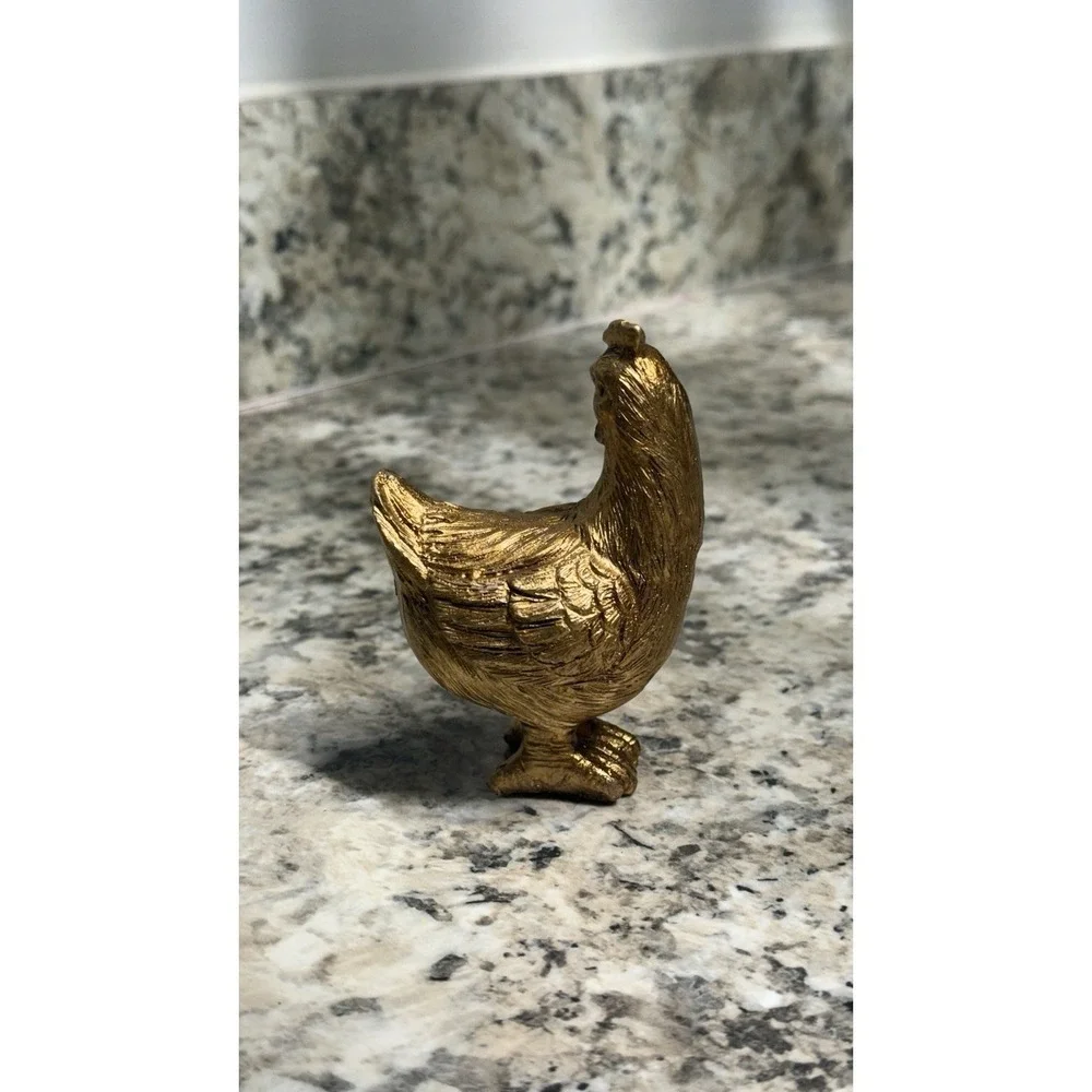 unmRKED vintage gold