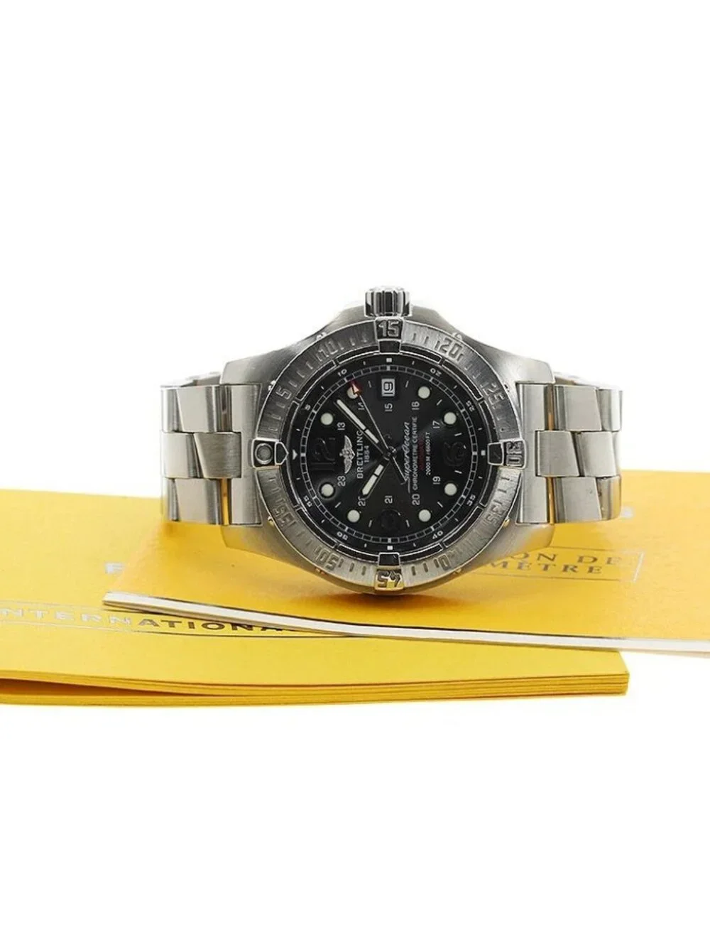 Breitling material	stainless 357