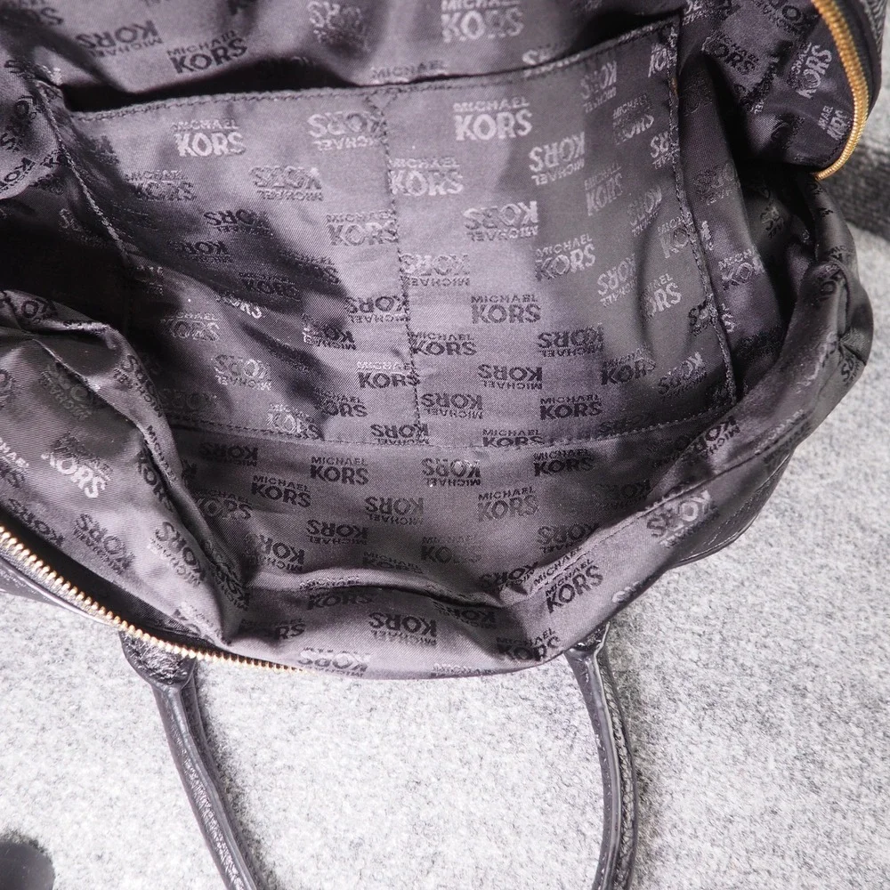 Michael Kors keywords pebble