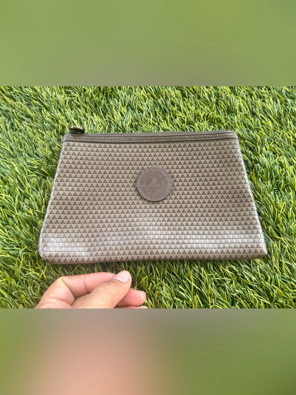 Liz Claiborne vintage  Brown Textured Woman’s  cosmetic Pouch