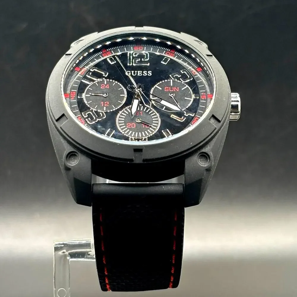Guess dash w1256g1