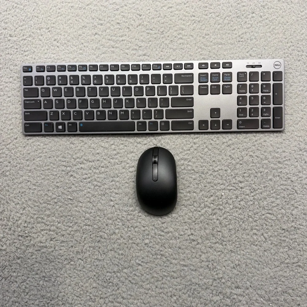 Dell KM717 Premier Bluetooth 2.4GHz Wireless Keyboard‎ WK717 & Mouse WM527 Combo