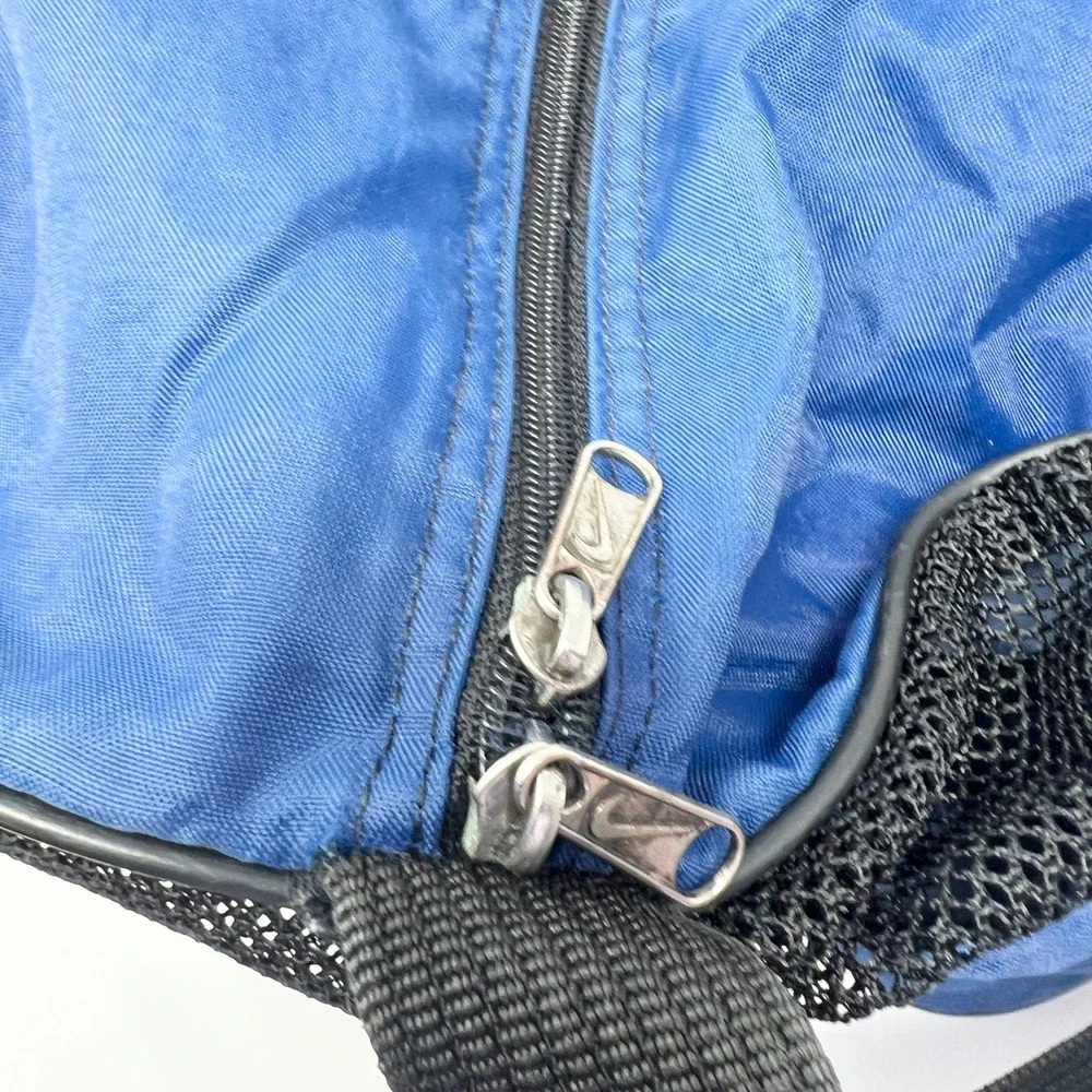Nike vintage duffel