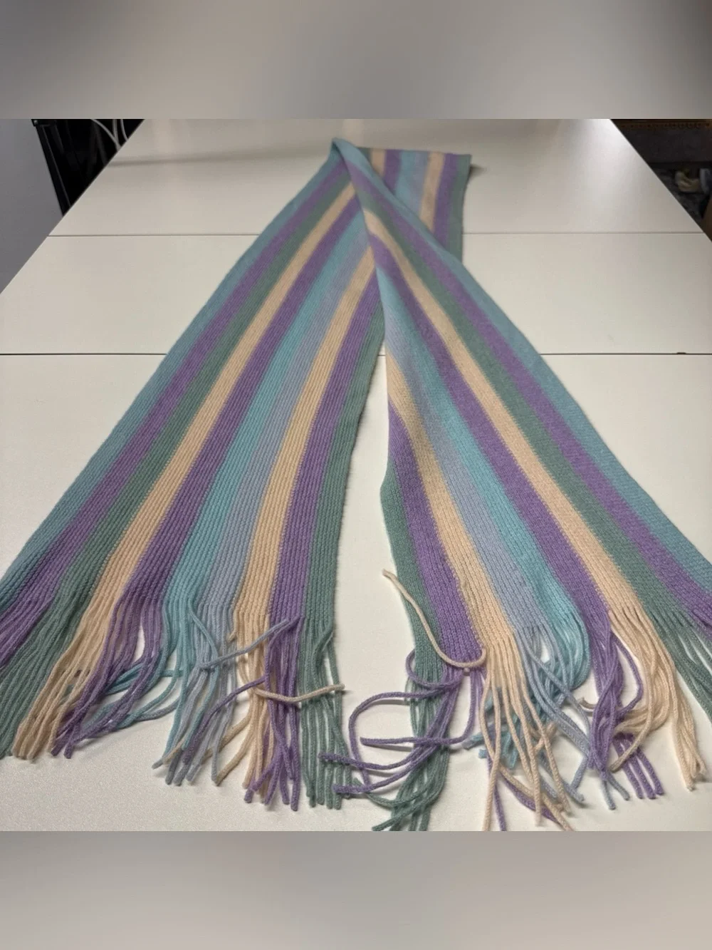 Mc Kennas scarf excellent
