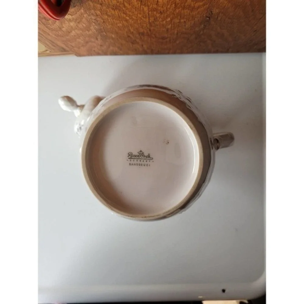 Rosenthal indulge timeless