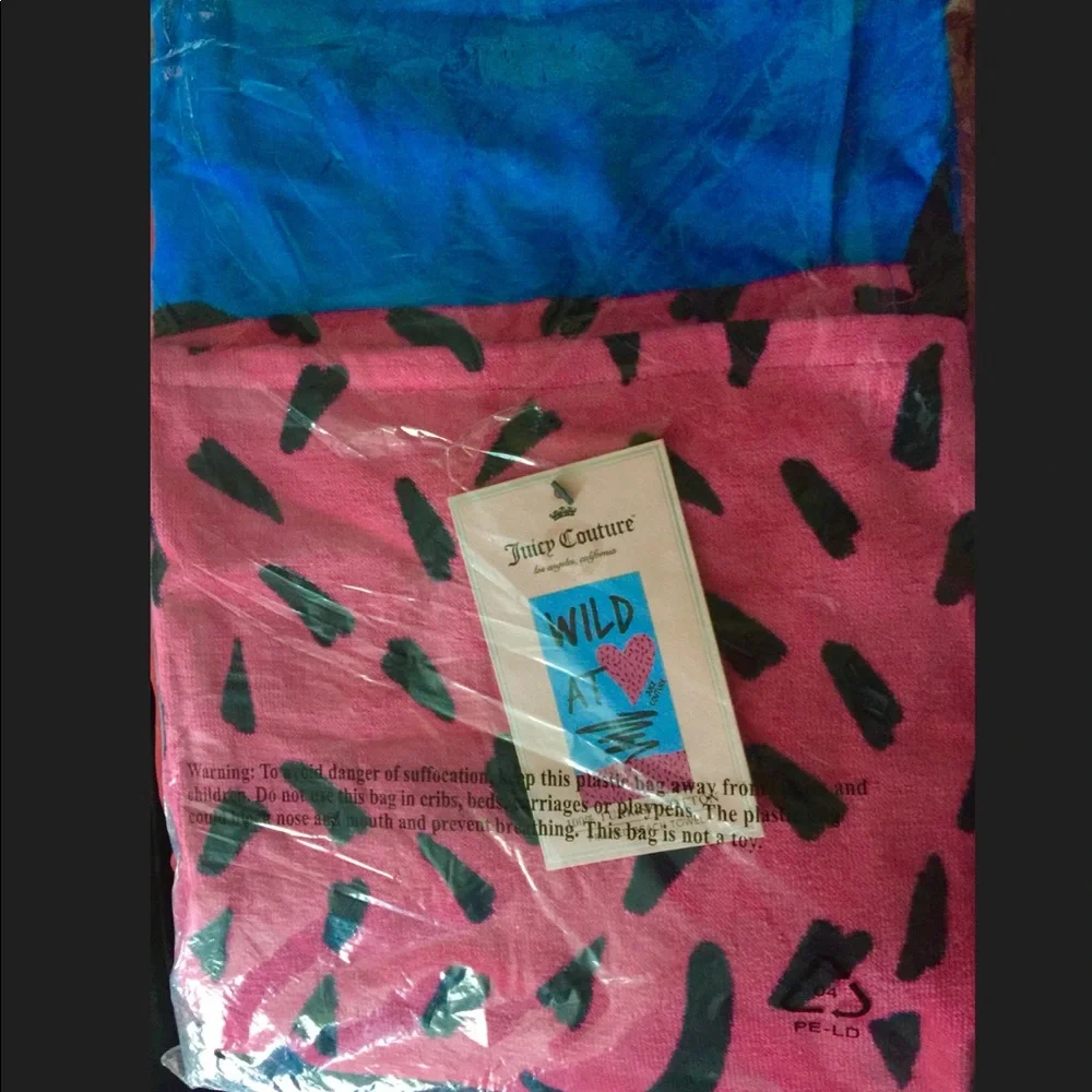 Juicy Couture Wild at Heart Beach Towel juicy towel juicy couture Velour