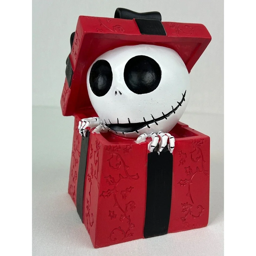 Disney Tim Burton's‎ The Nightmare Befor Christmas Jack in Red Resin Box