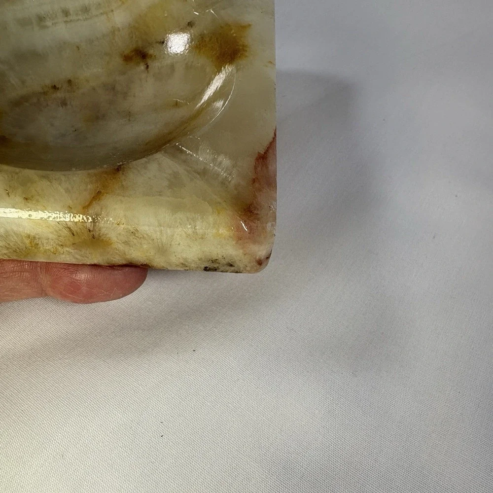 N/A vintage square