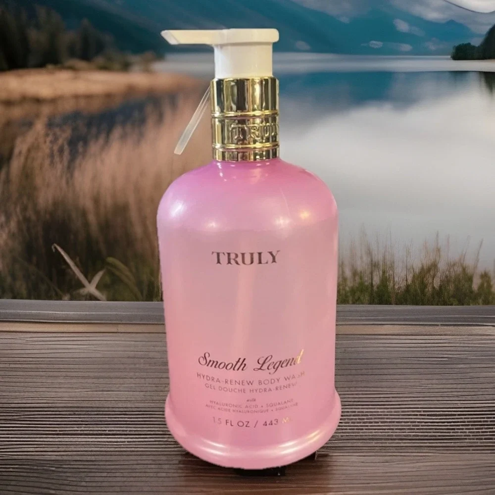 New Truly Smooth Legend Hydra-Renewal Body Wash And Body Lotion 15 oz Each Money