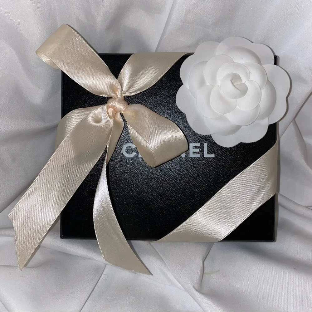 CHANEL amazing authentic