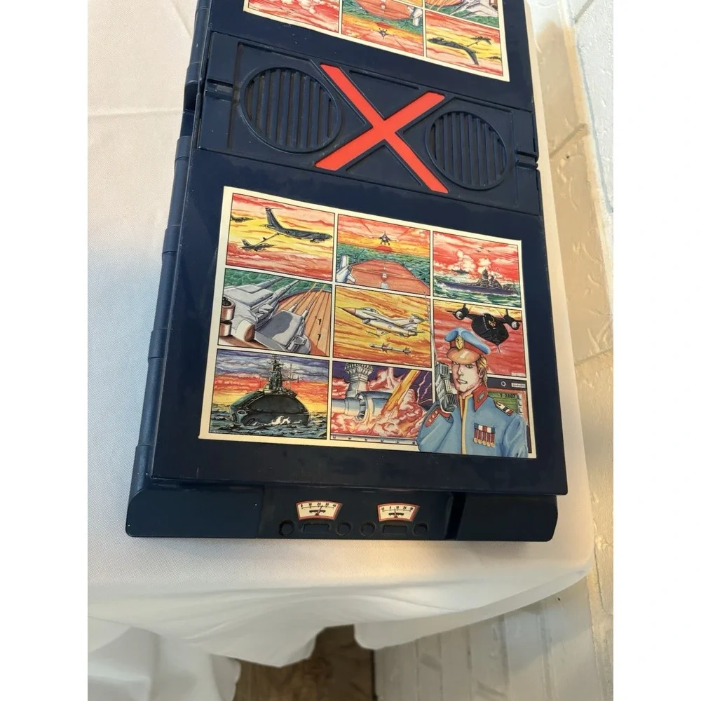 Milton Bradley vintage 1989