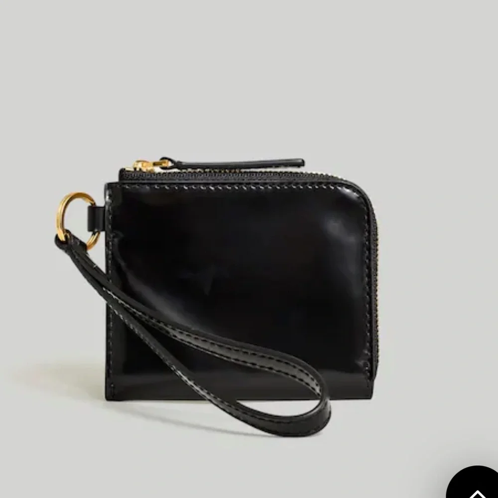 Madewell sleek wristlet