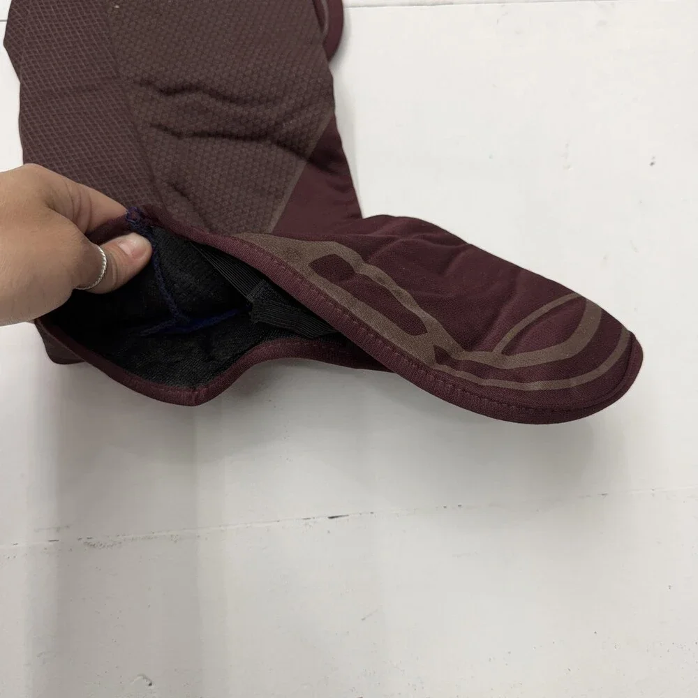 Rubies cape holes sleeves