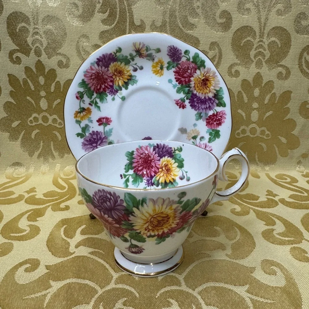 Queen Anne elegant bone