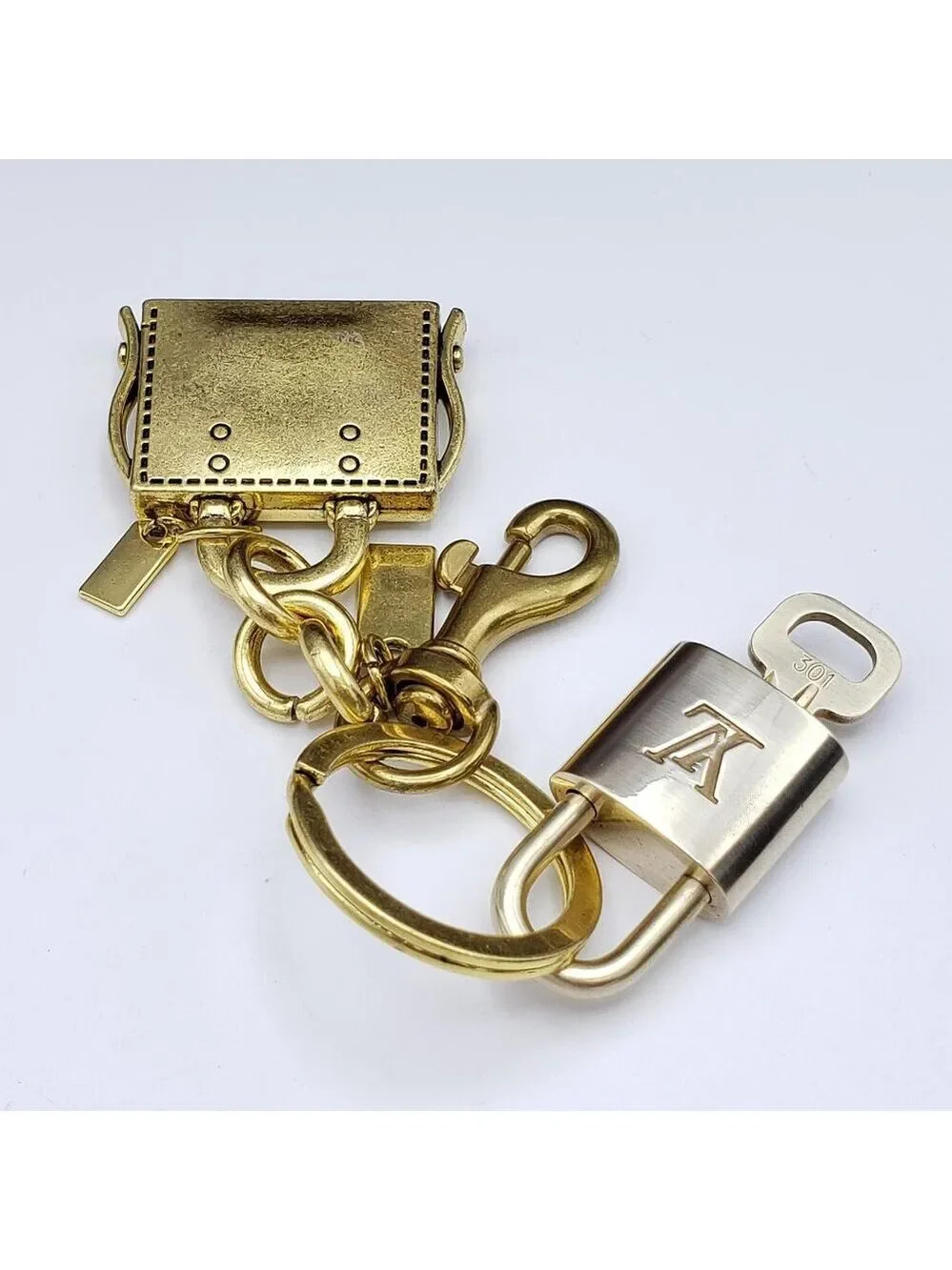 Louis Vuitton perfect this
