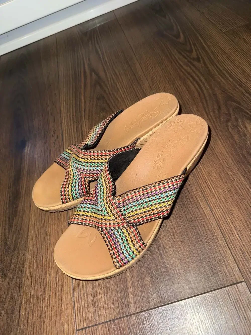 Skechers see all