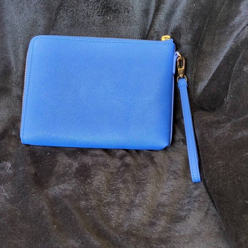 Tory Burch chic blue