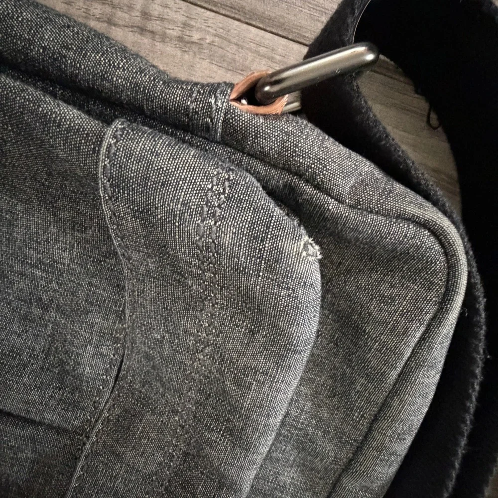 Fossil crossbody messenger