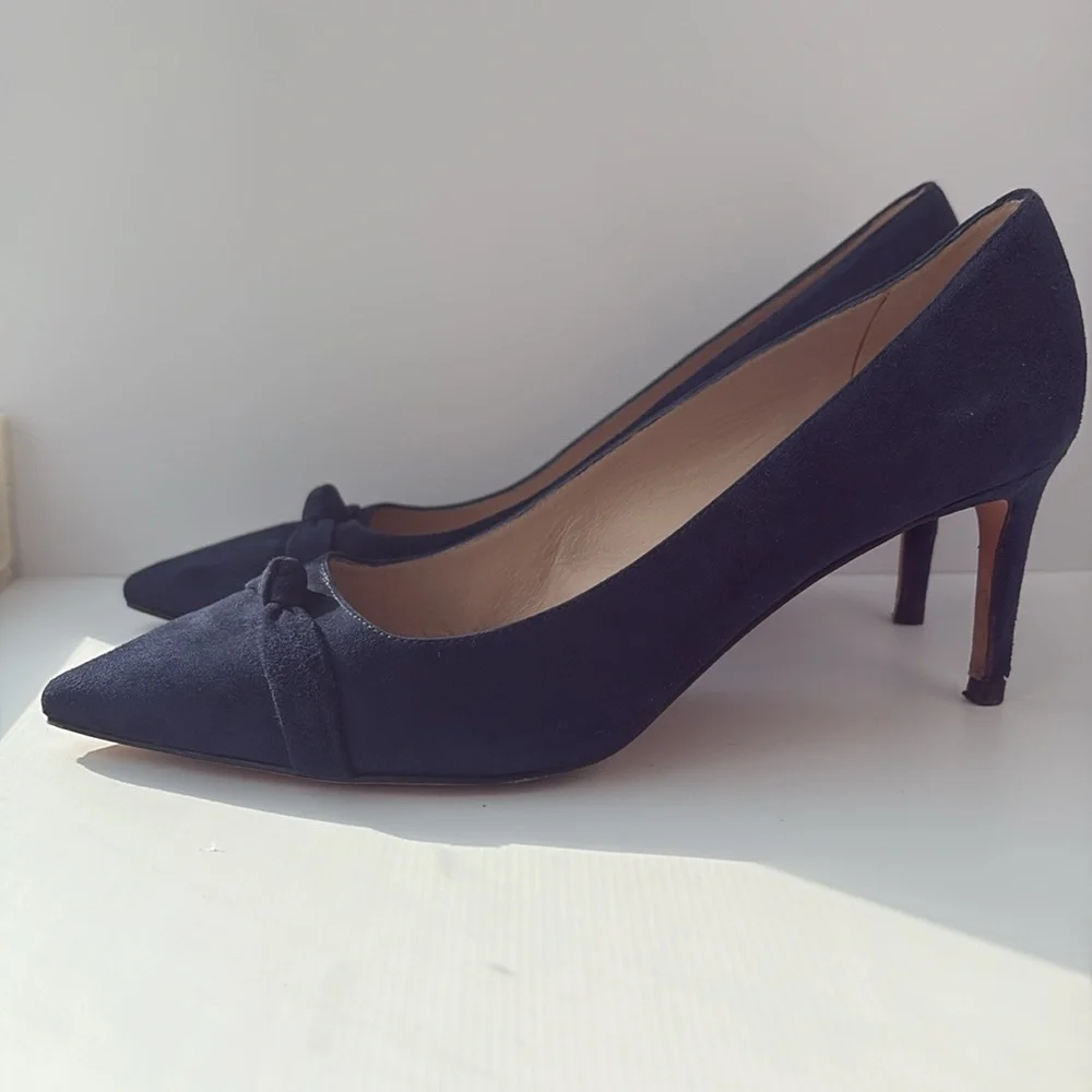 Stuart Weitzman excellent size