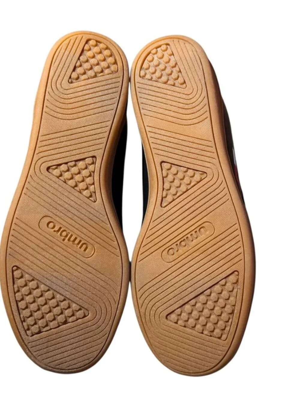 Umbro sneakers size