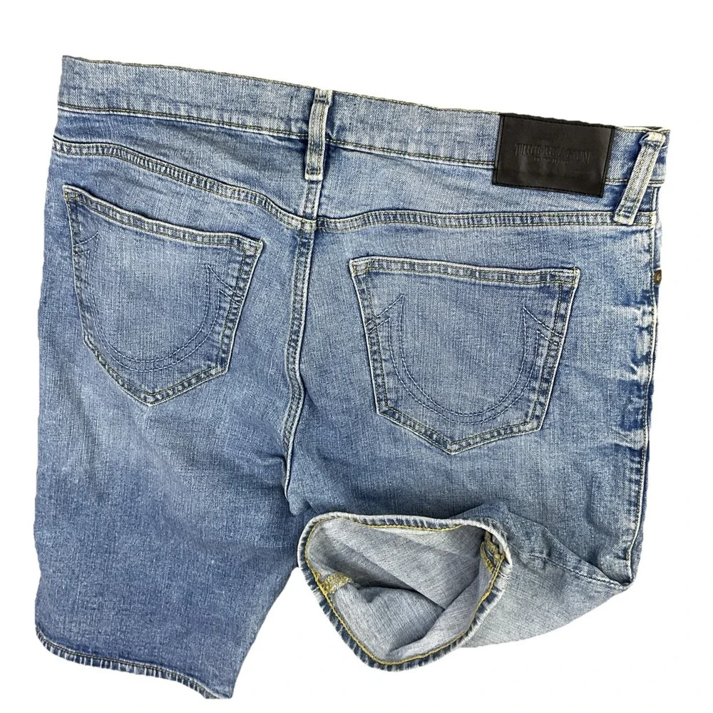 True Religion Rocco Relaxed Skinny Denim Jean Shorts Mens 34 Blue Stretch Jeans
