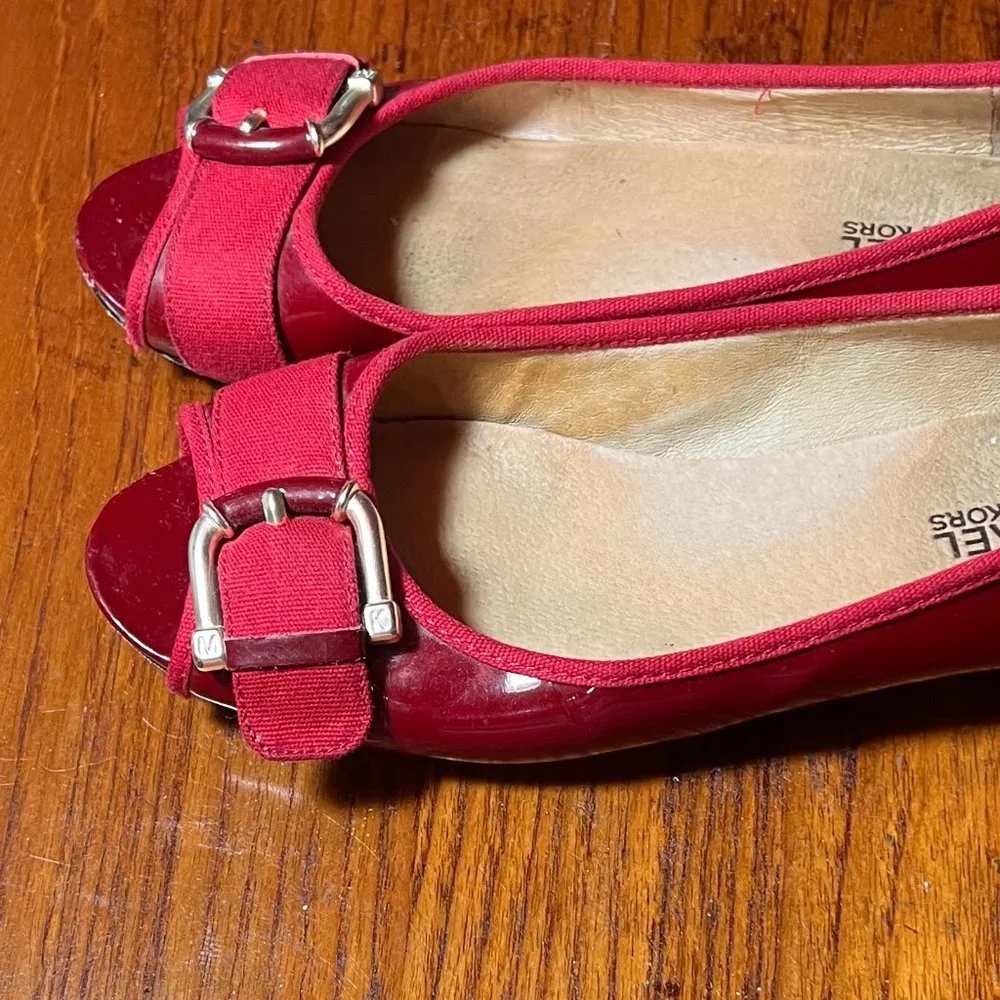 Michael Kors size 6 red shoes