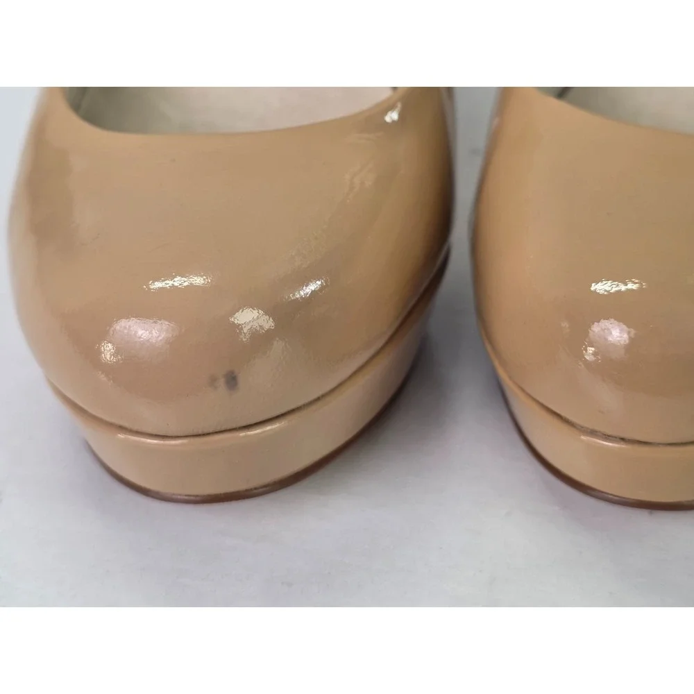 Michael Kors Women's Heels Size 6.5 M Beige Patent Leather Platform Pumps Shoes‎
