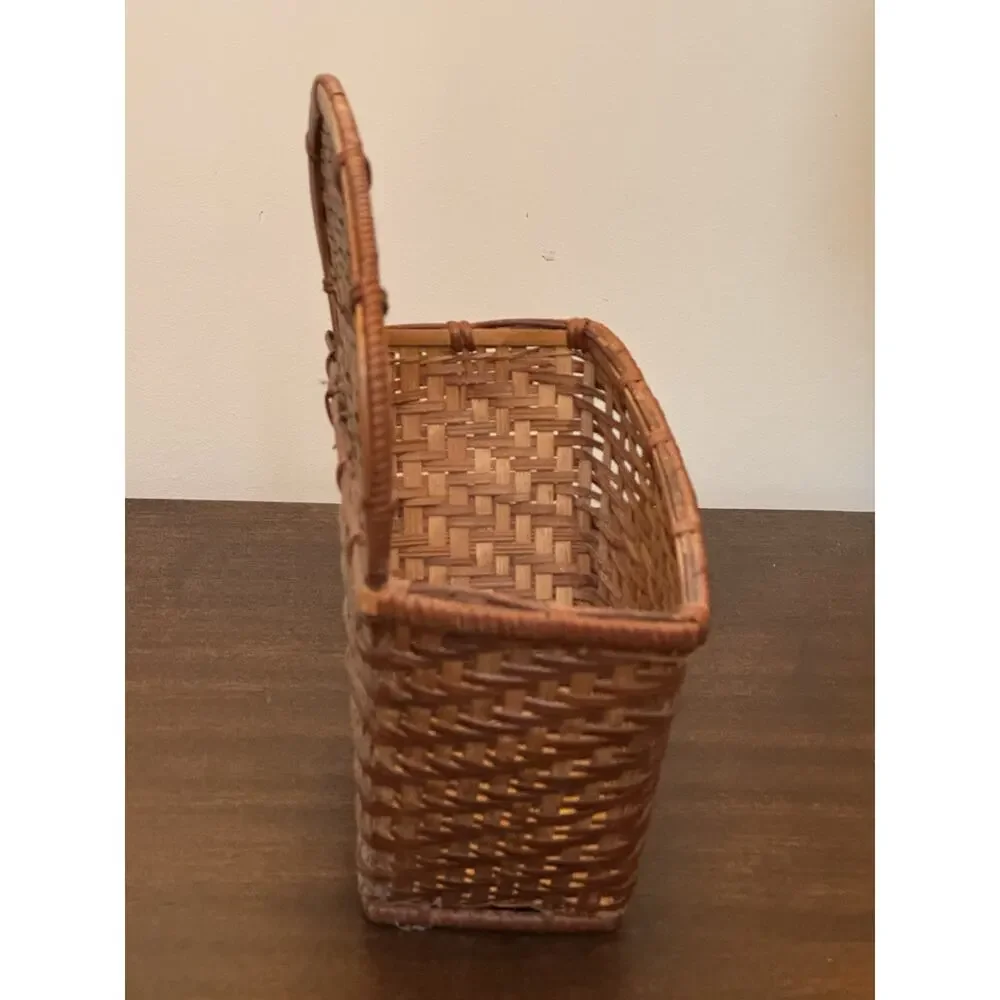 N/A woven wicker