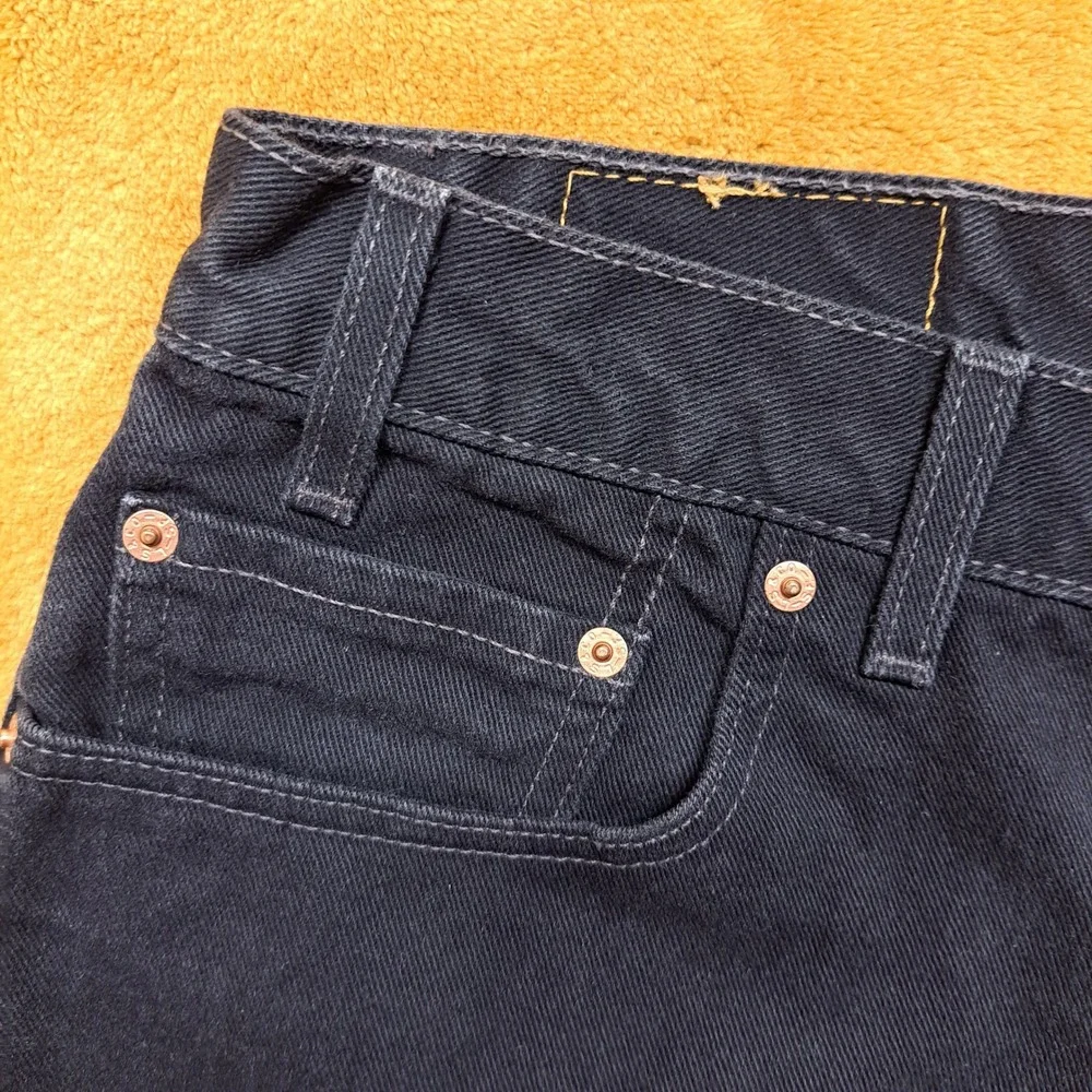 Levis levi 560