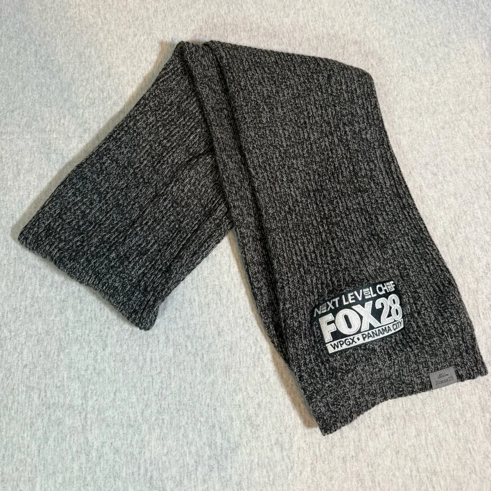 Roots •	dark grey