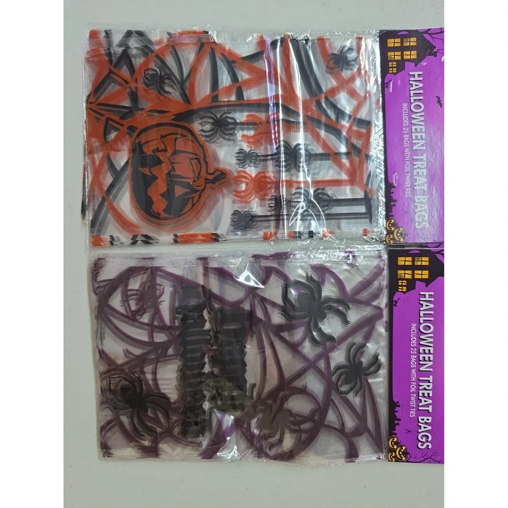 300 Vintage  Halloween Plastic Trick or Treat Bag Collection NOS 9x6