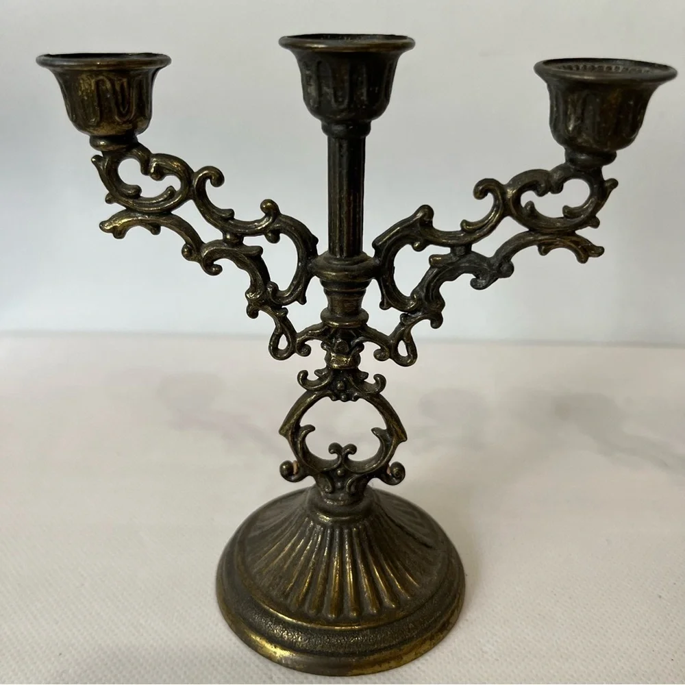 Vintage brass interpur