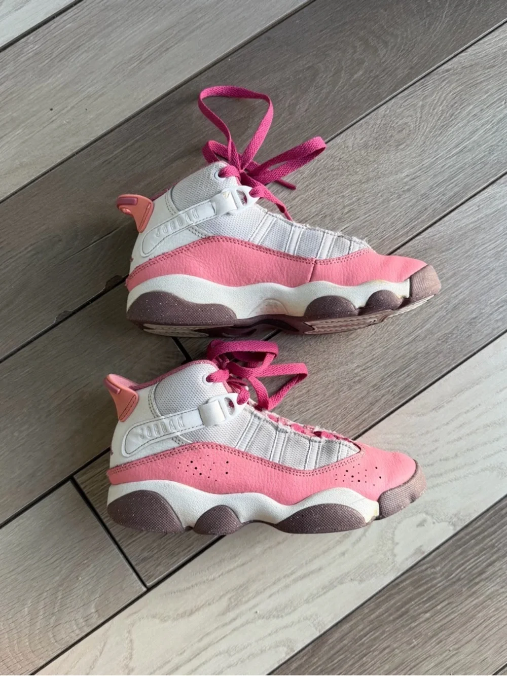 Jordan rings gs