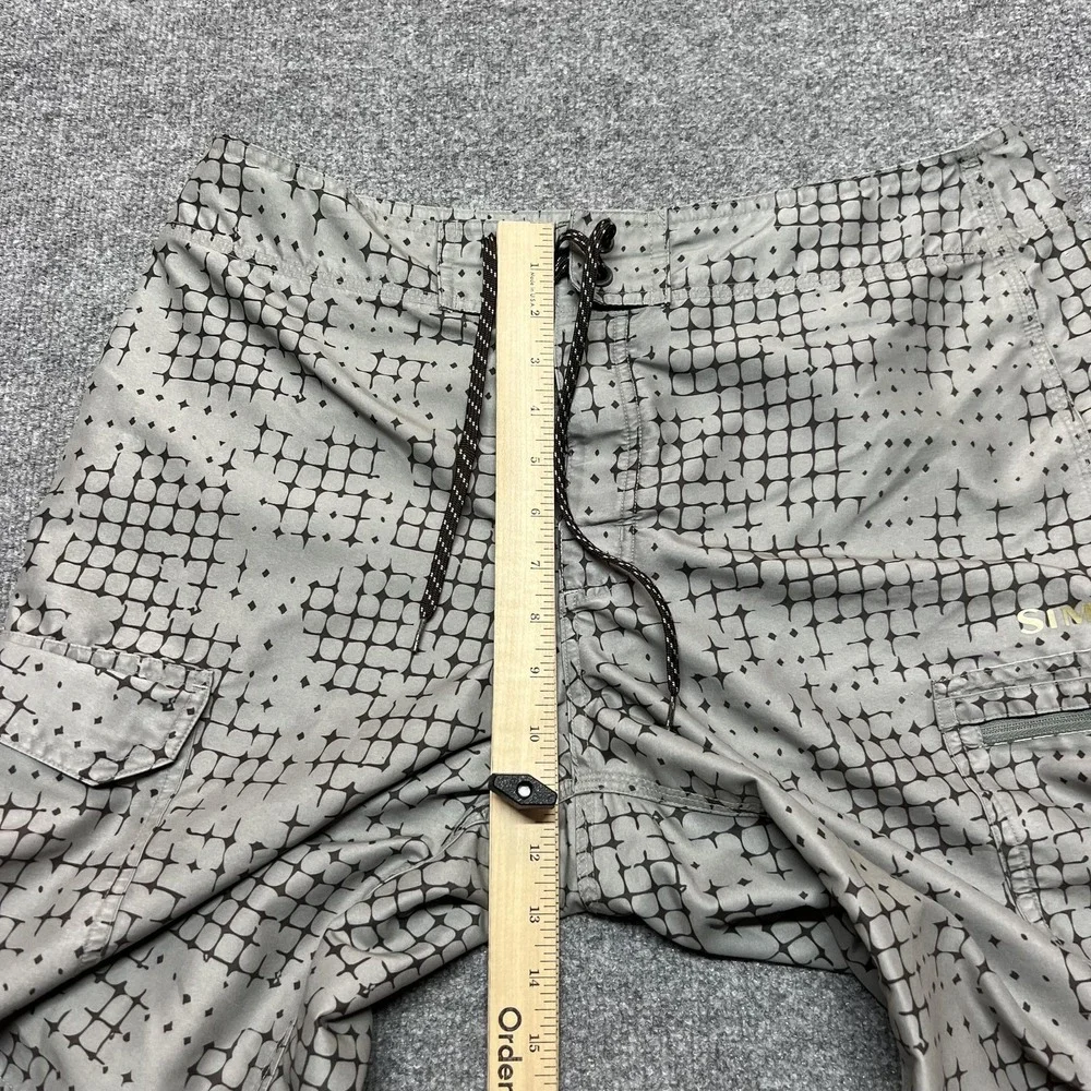 Simms Board Shorts Mens Medium Gray Geometric Swim Trunks Quick Dry Pockets