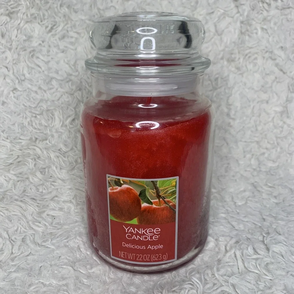 Yankee Candle Delicious Apple Classic Jar‎ Candle Large 22 oz New