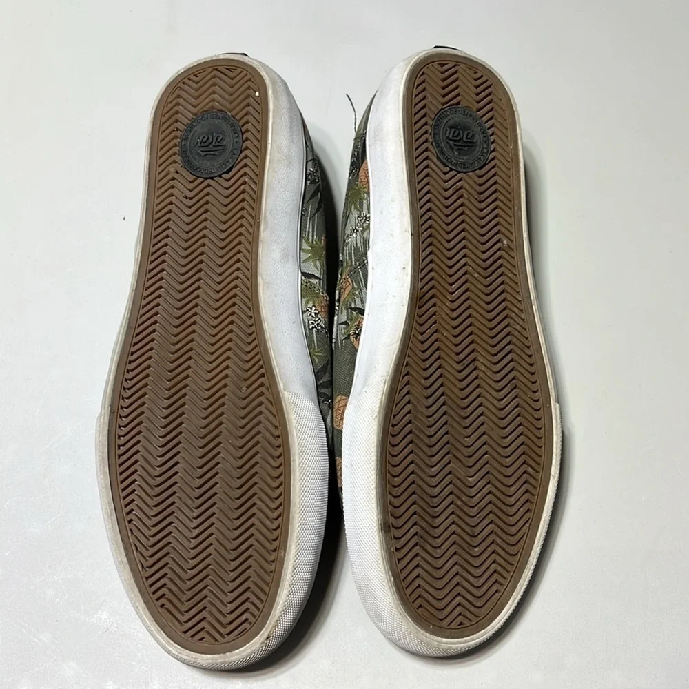 Lakai very good