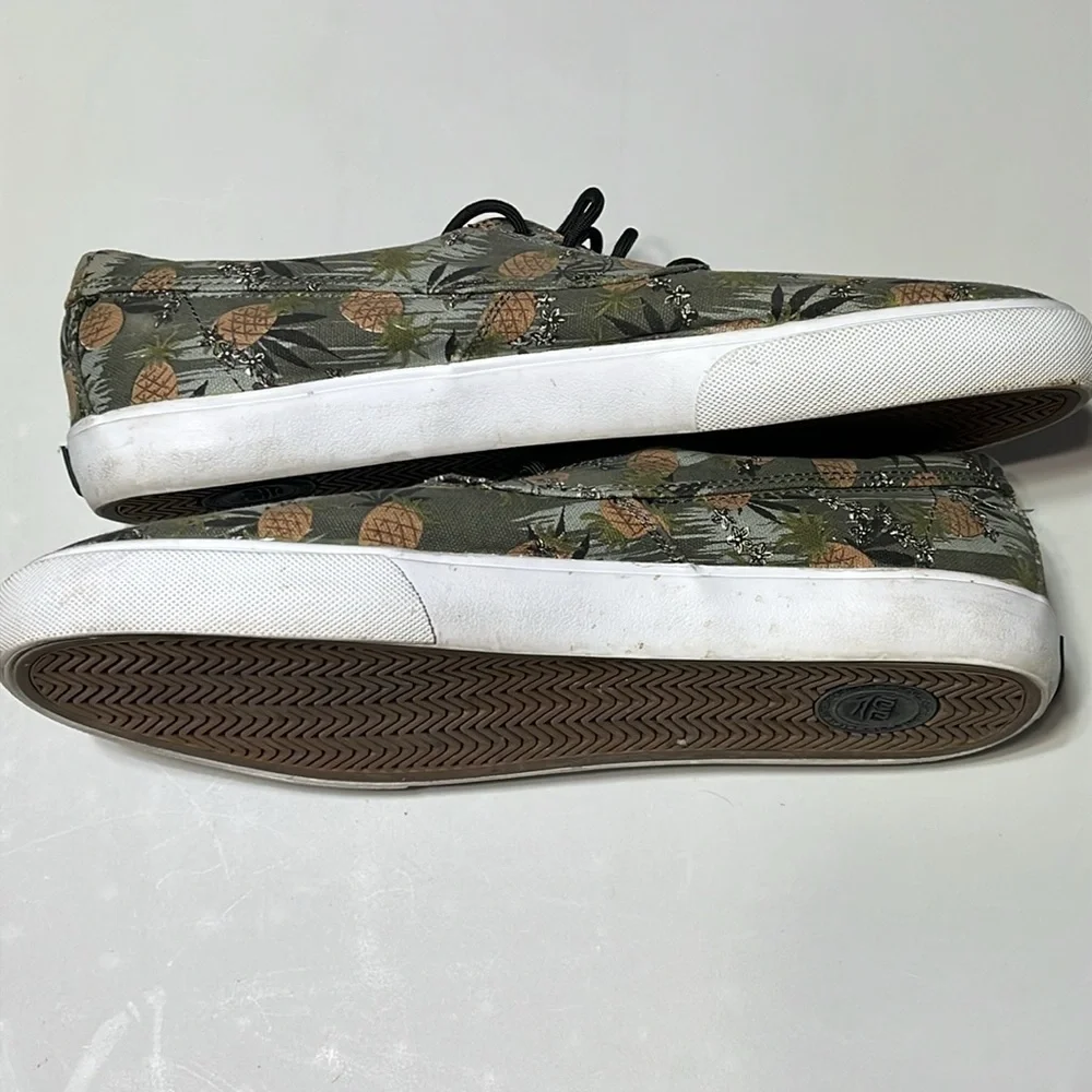 Lakai very good