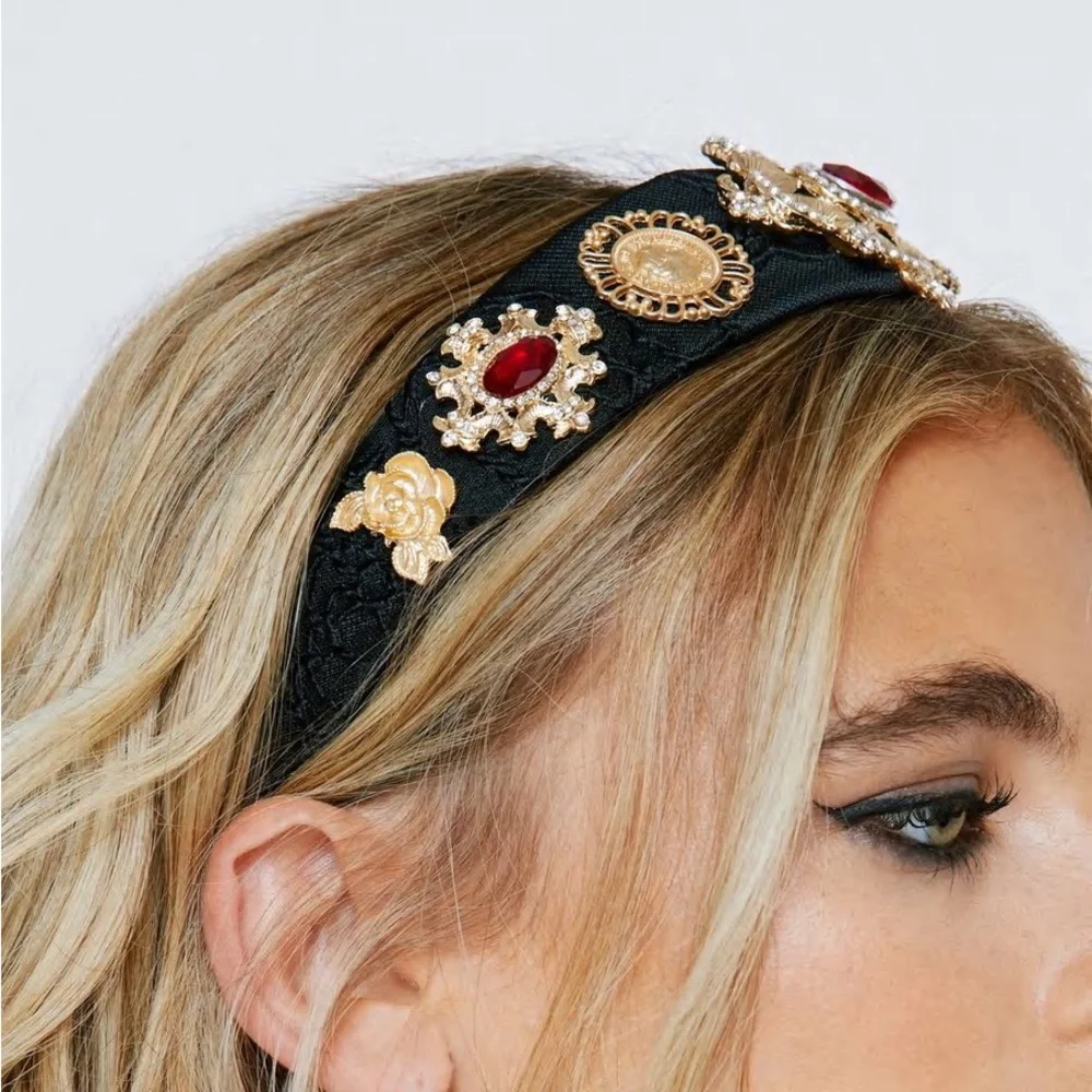 Last One! NASTY GAL Jewel Embellished Detail Headband black NEW