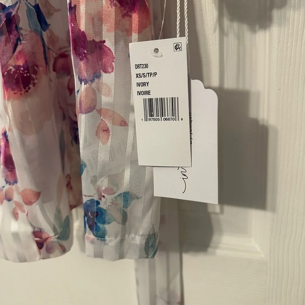 In Bloom By Jonquil sheer kimono