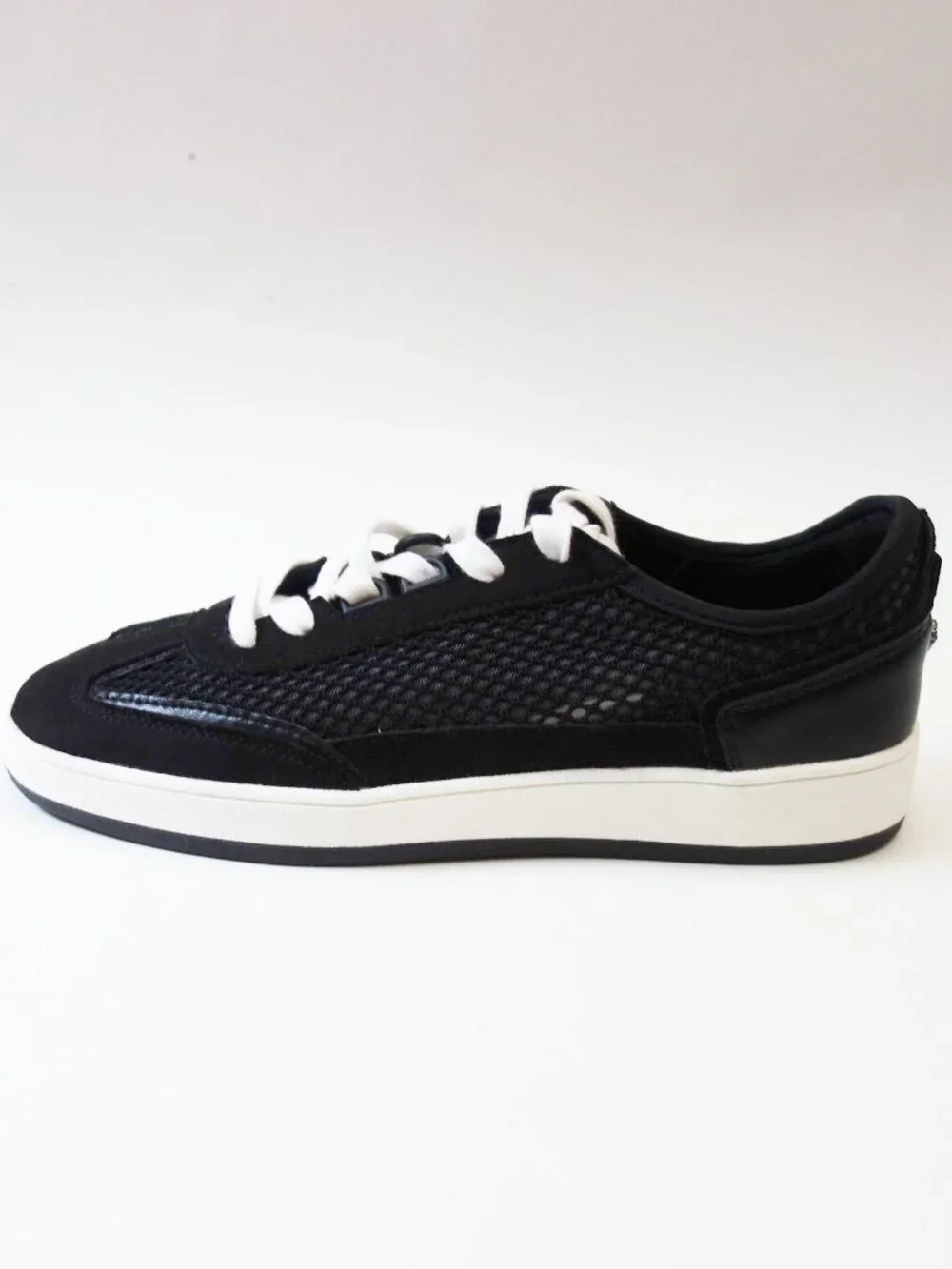 Anne Klein Women's Abriela Low Top Sneakers Fishnet Black (8M) NWOT!