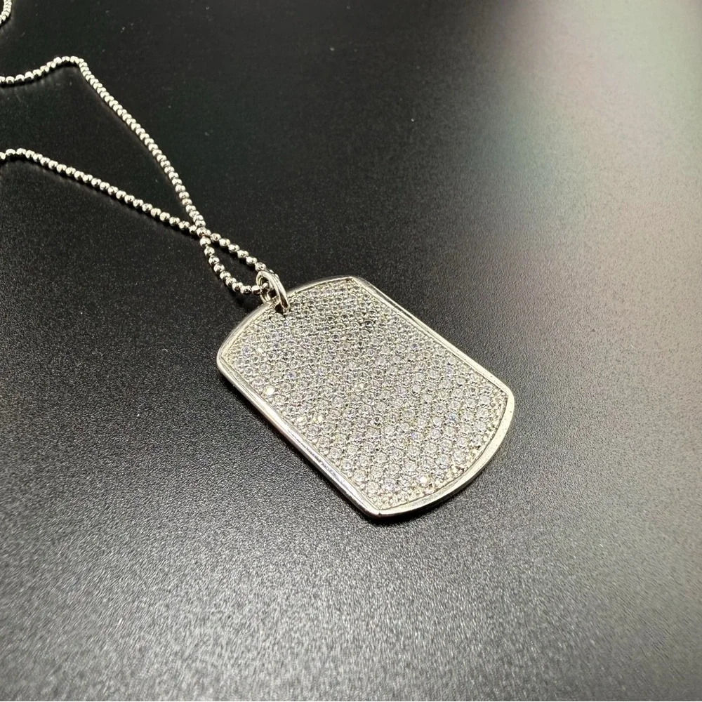 Cz striking sterling